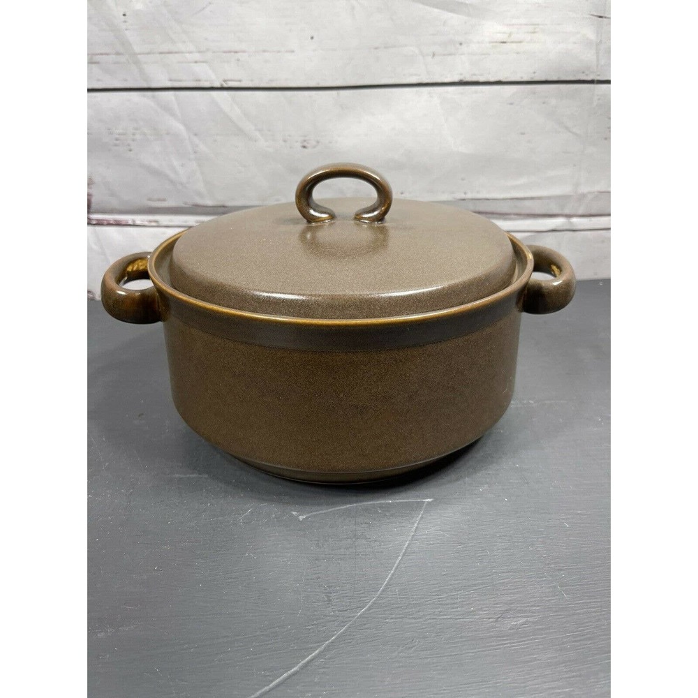 Mid Century 2 Qt Handled Brown Round Covered Casserole Georges Briard with Lid